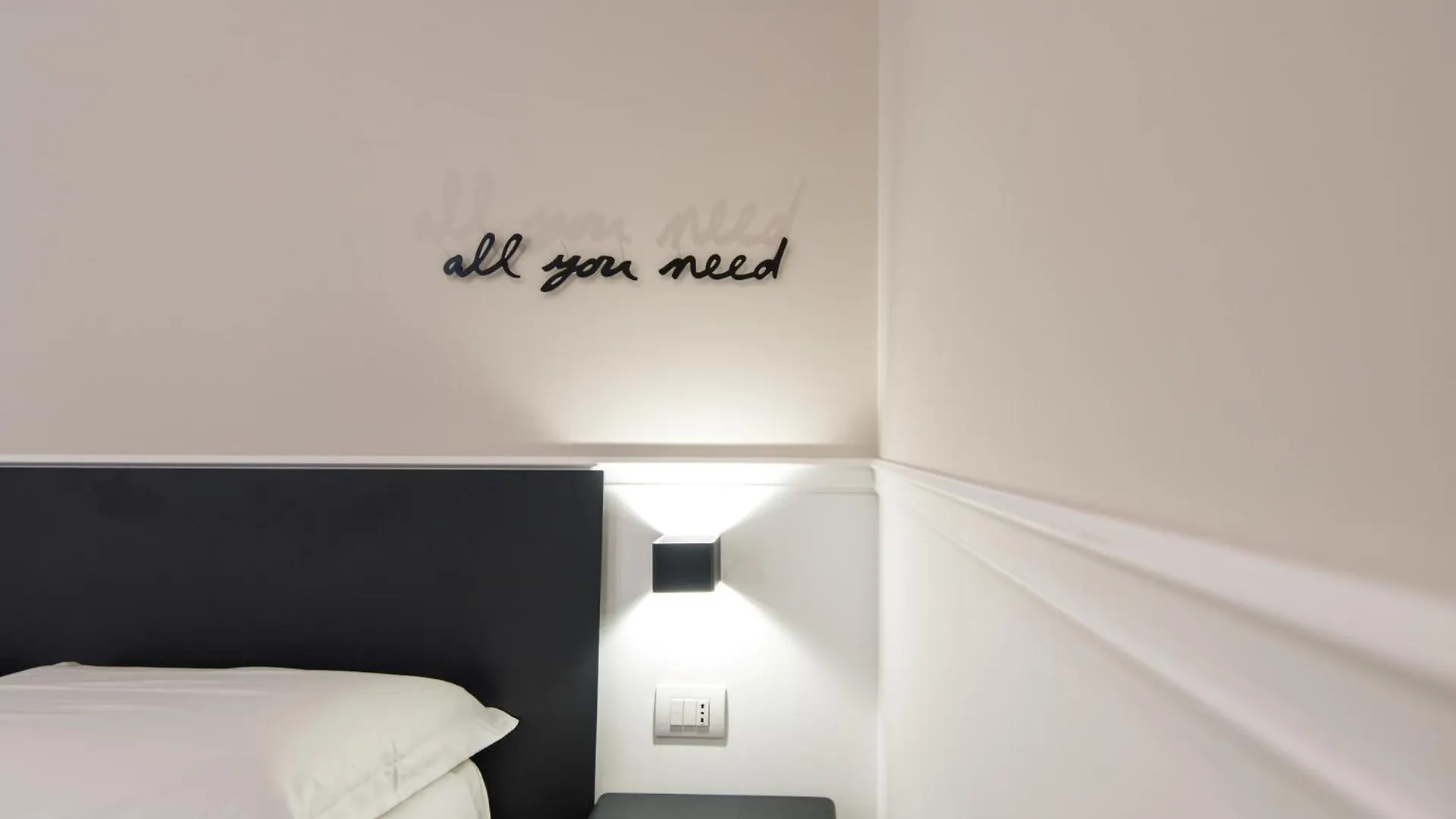 ** Guest house Five Boutique Rooms Naples Italy