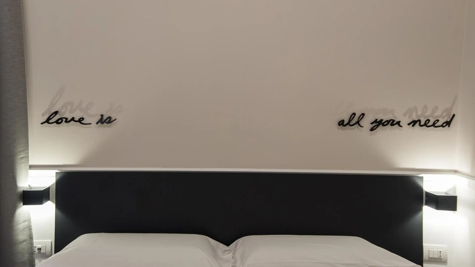 נאפולי Five Boutique Rooms בית הארחה