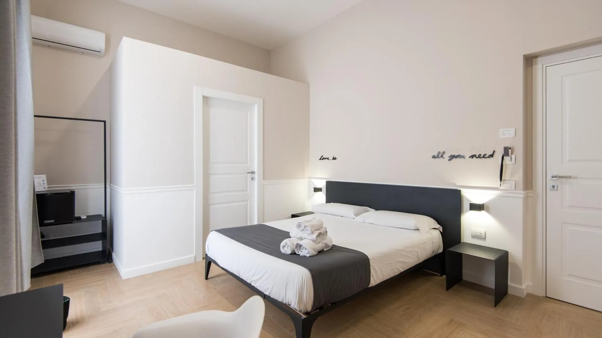 Guest house Five Boutique Rooms Naples